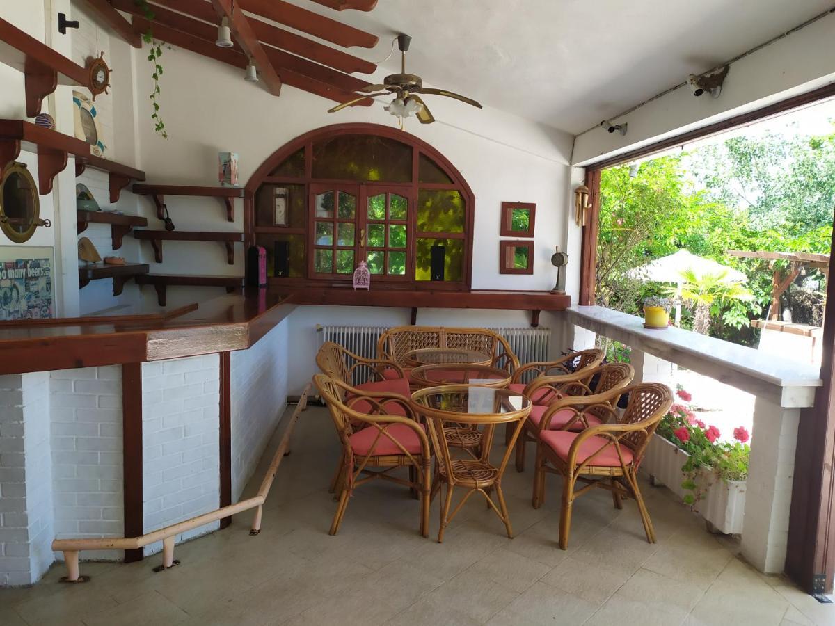 Cavo Paradiso Villa 아스프로발타 외부 사진