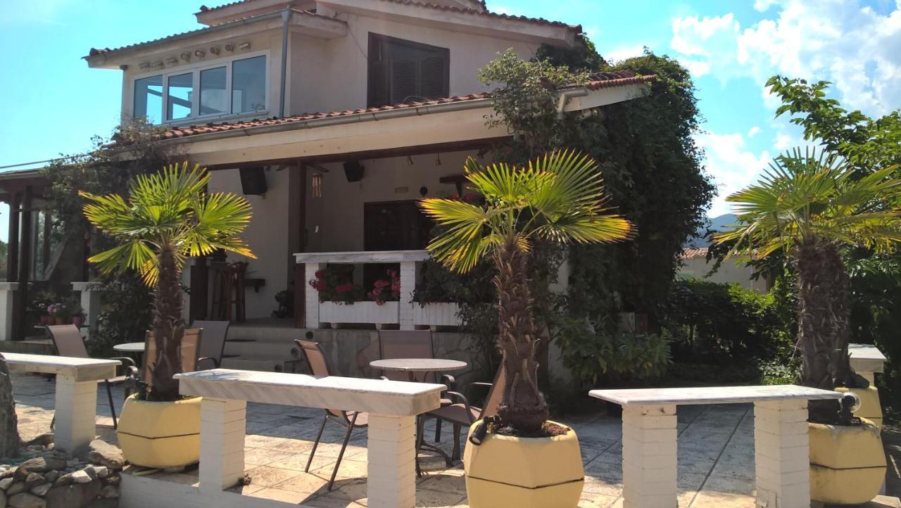 Cavo Paradiso Villa 아스프로발타 외부 사진